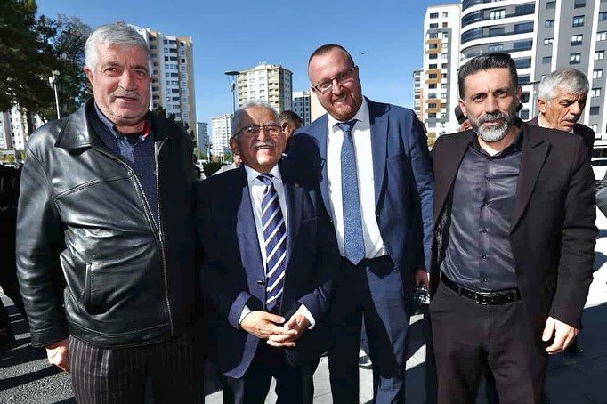 buyukkilic-muhtarlar-gununde-kayserinin-muhtarlari-ile-bulustu
