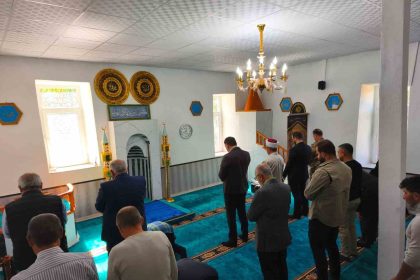 cemisgezekte-onarimi-tamamlanan-cami-yeniden-ibadete-acildi