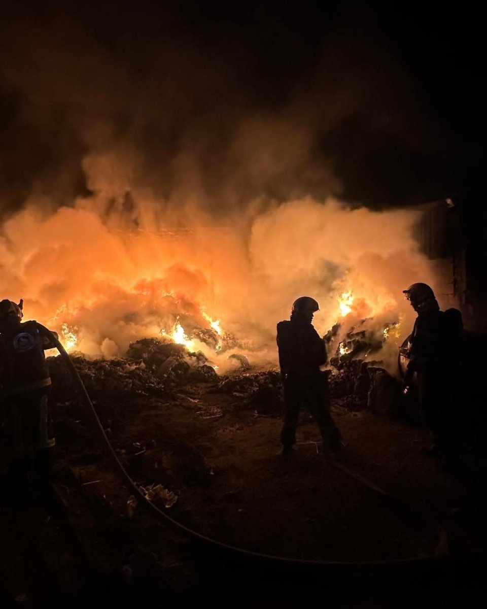 denizlide-bir-is-yeri-alev-alev-yandi