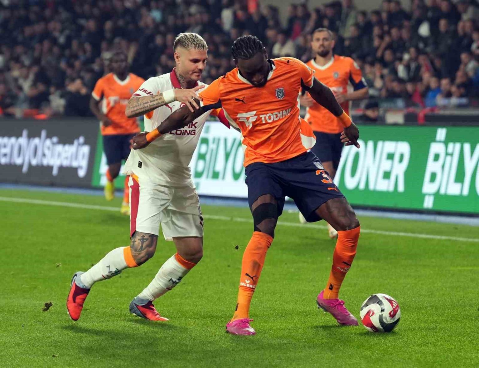 galatasaray-deplasmanda-bu-sezon-ilk-kez-gol-yedi