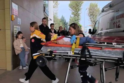 inegolde-3-kattan-dusen-5-yasindaki-cocuk-agir-yaralandi