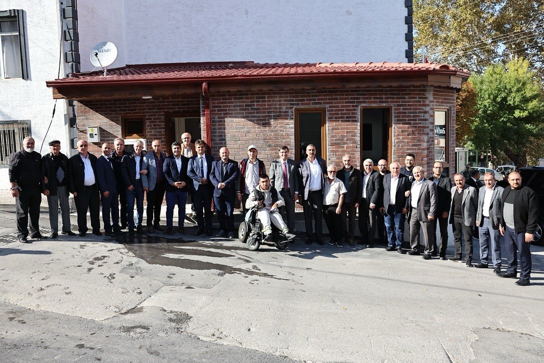 kutahyanin-istiklal-mahallesine-yeni-muhtarlik-hizmet-binasi