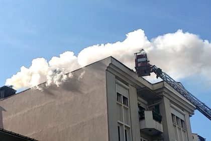 mentesede-baca-yangini-panige-neden-oldu