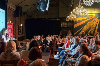 momtalks-ilk-yurt-disi-etkinligini-londrada-gerceklestirdi