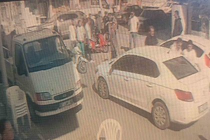 motosikletli-onune-cikan-motosiklete-carpmamak-isterken-yola-savruldu