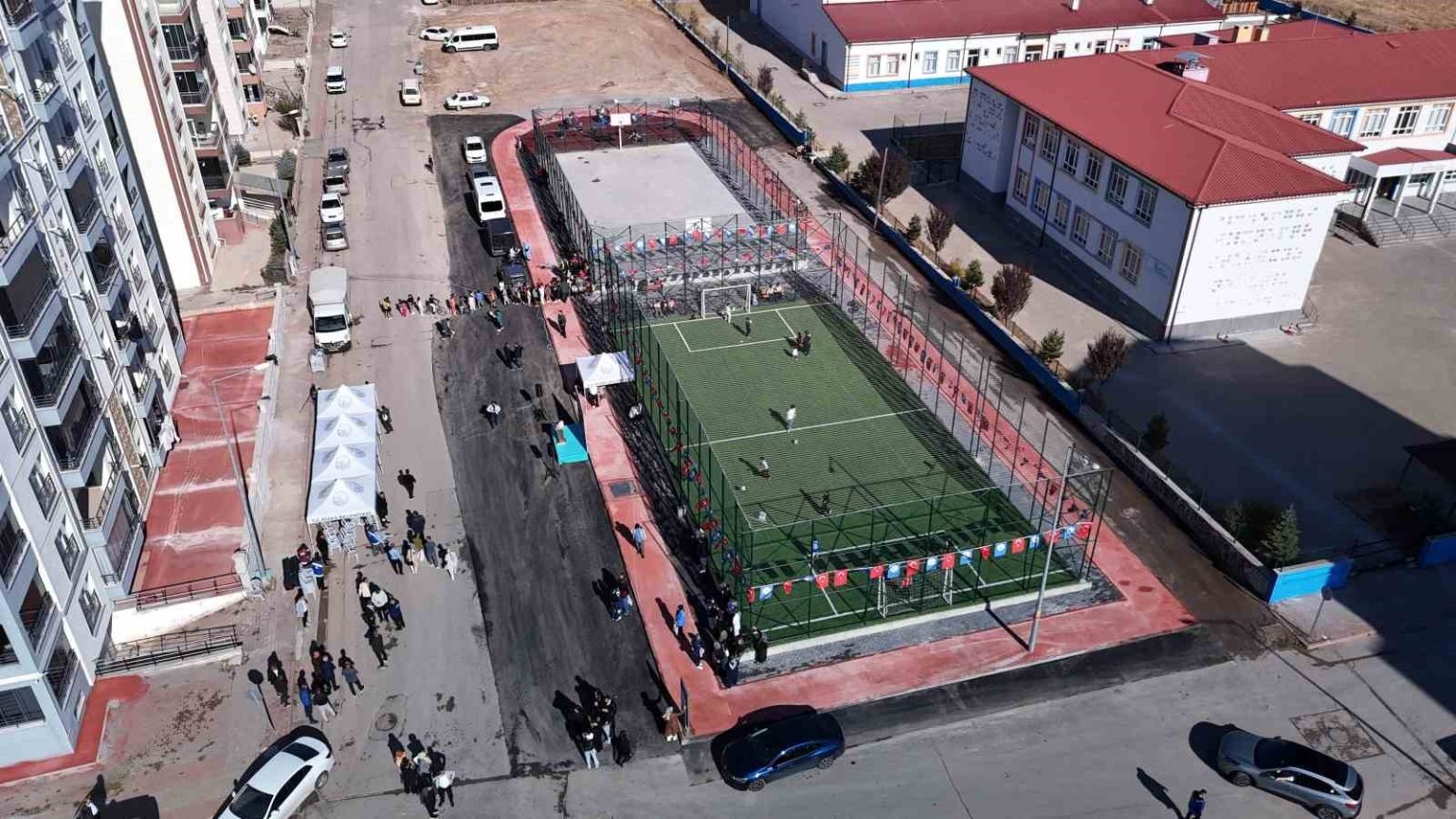 olumleri-turkiyeyi-yasa-bogmustu-isimleri-parkta-yasatilacak