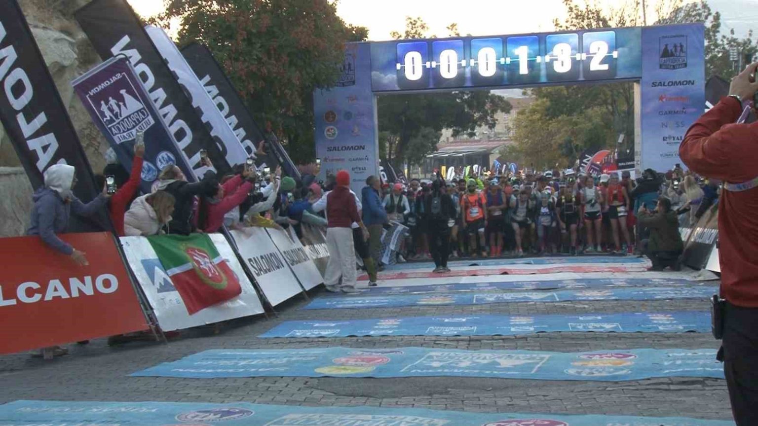 salomon-cappadocia-ultra-trail-basladi