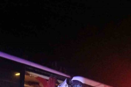 servis-otobusu-yolcu-otobusune-carpti-13-yarali