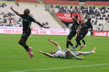 trendyol-super-lig-konyaspor-0-kocaelispor-1-ilk-yari