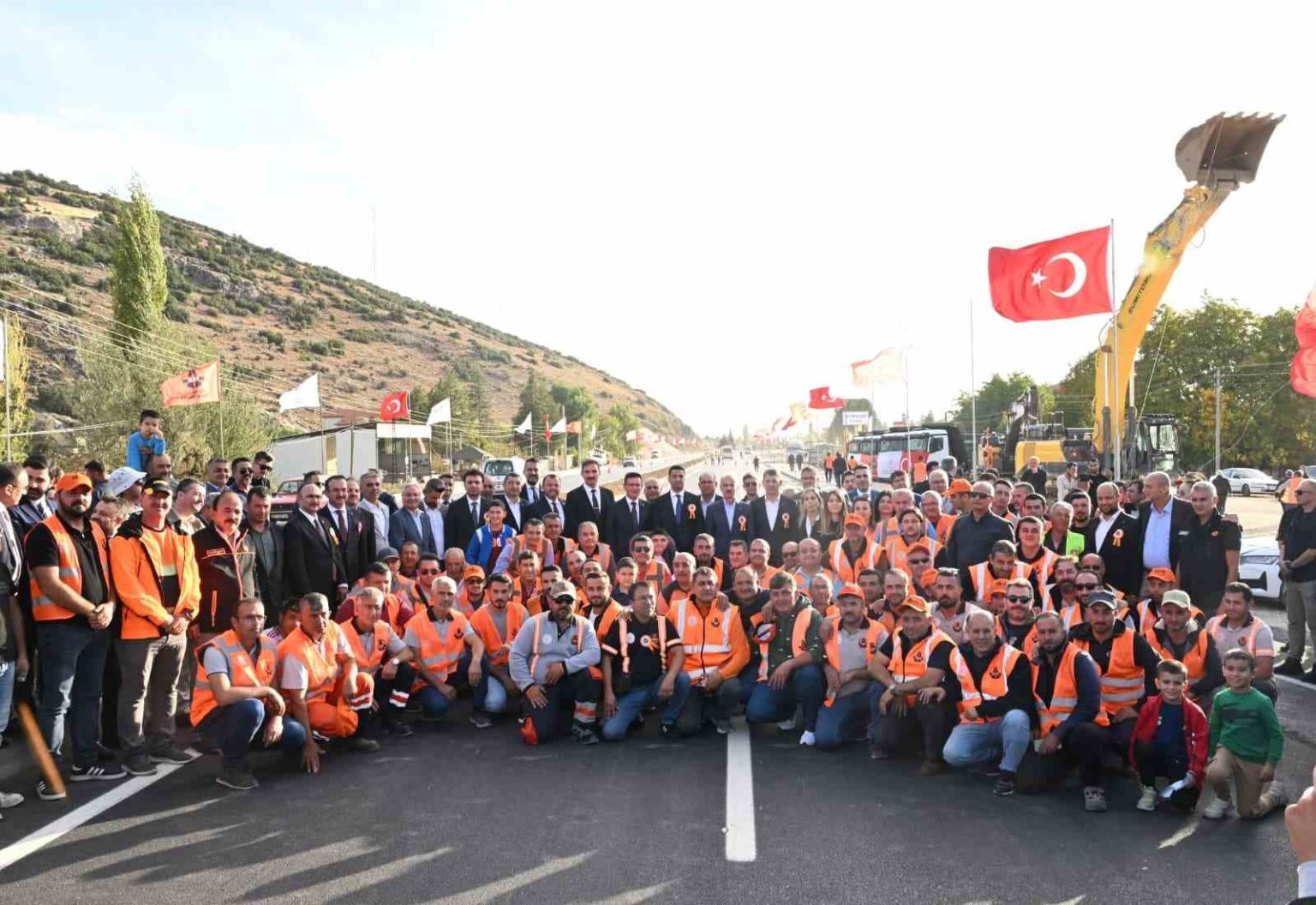ulastirma-ve-altyapi-bakani-uraloglu-tarim-ticaret-ve-turizme-can-suyu-olacak