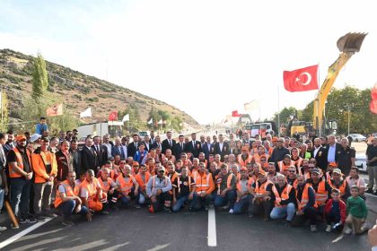 ulastirma-ve-altyapi-bakani-uraloglu-tarim-ticaret-ve-turizme-can-suyu-olacak