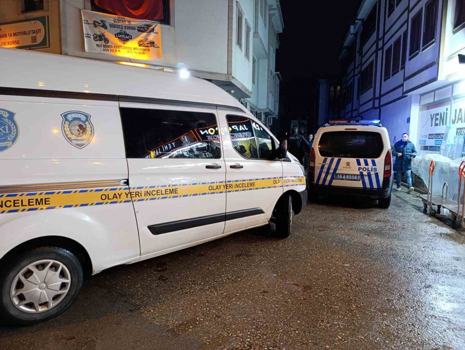 65-yasindaki-adamdan-15-yasindaki-gence-intikam-kursunu