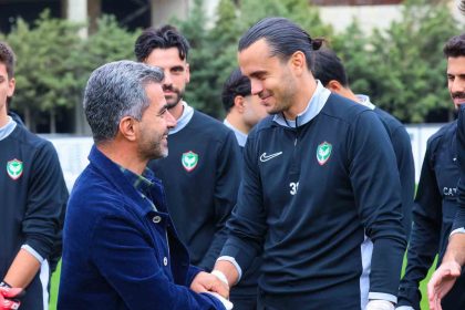 amed-sportif-faaliyetlerin-yeni-baskani-takimi-ziyaret-etti