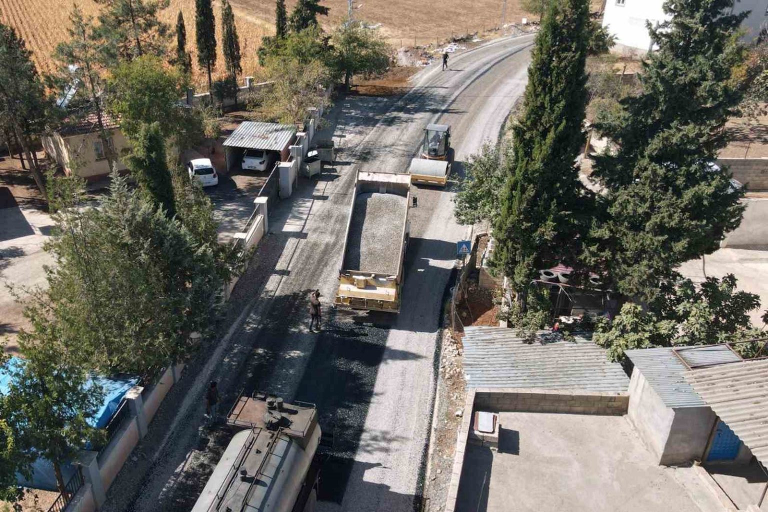 arabanda-12-kilometrelik-kirsal-mahalle-grup-yolunda-asfalt-calismalari-tamamlandi