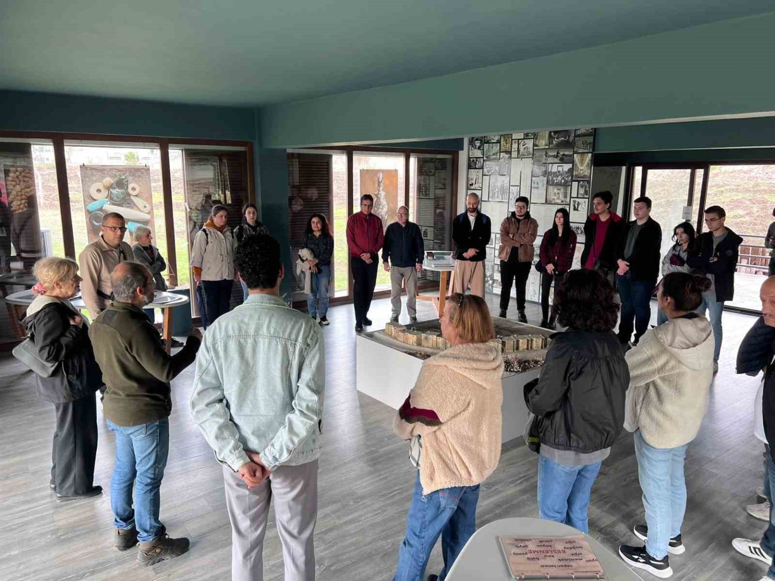 arkeoloji-meraklilari-bursada-bulustu