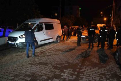 balikesirde-evinde-silahla-vurulmus-erkek-cesedi-bulundu