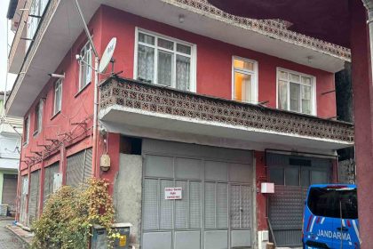 bartinda-bir-kadin-evinde-olu-bulundu