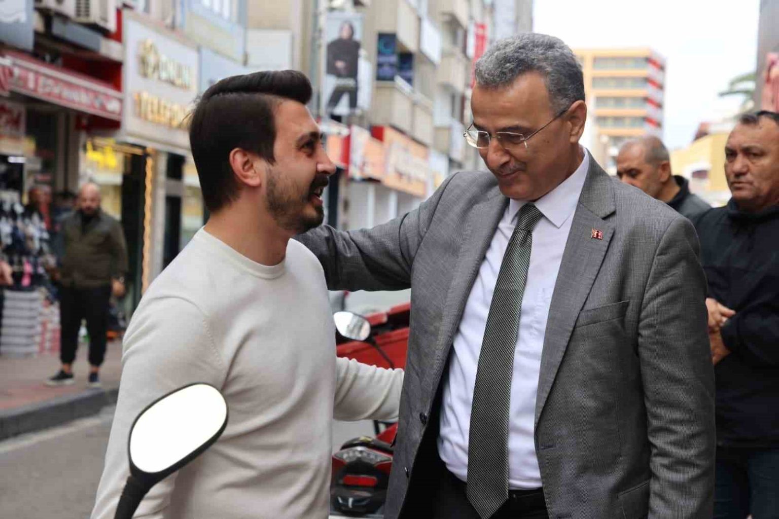 baskan-ihsan-kurnaz-en-iyi-hizmetleri-yapmaya-ozen-gosteriyoruz