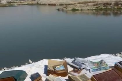 batman-cayi-kenarinda-cuval-icinde-cok-sayida-dini-kitap-bulundu