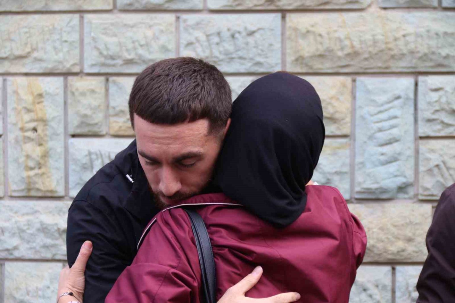 besiktasin-kaptani-orkun-kokcunun-babaannesi-eskisehirde-son-yolculuguna-ugurlandi