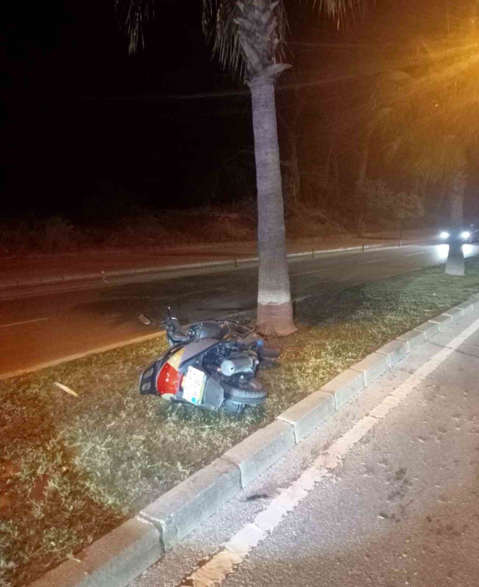 direge-carpan-motosiklet-surucusu-hastanede-oldu