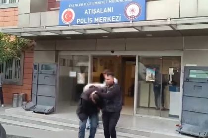 esenlerde-24-yil-hapis-cezasi-bulunan-sahte-kimlikli-sahis-polislere-tehditler-savurdu
