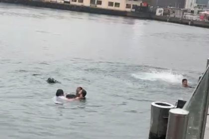 kadikoyde-engelli-4-kisi-denize-dustu-1i-hayatini-kaybetti-3u-kurtarildi