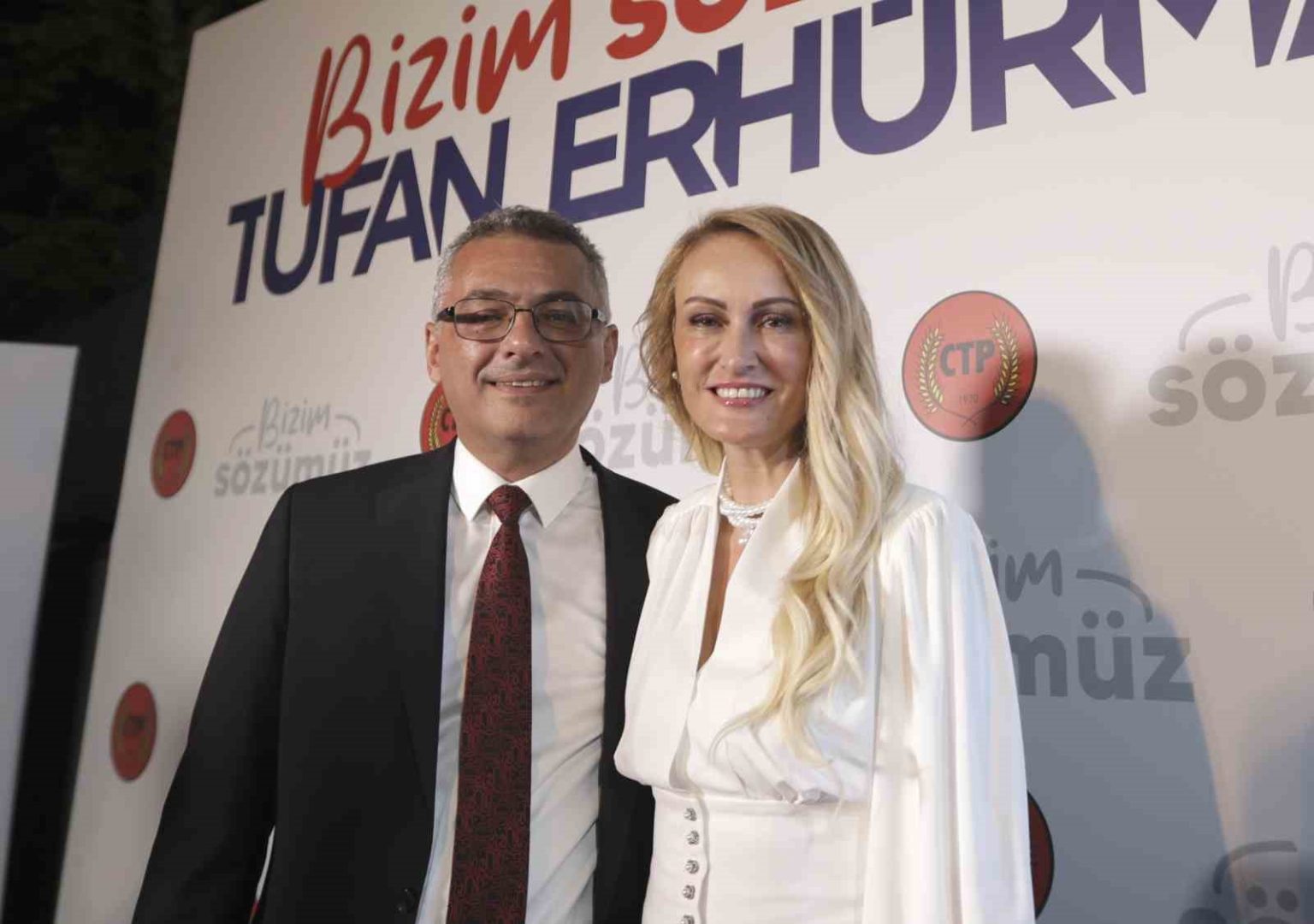 kktcnin-yeni-cumhurbaskani-erhurmandan-zafer-mitingi