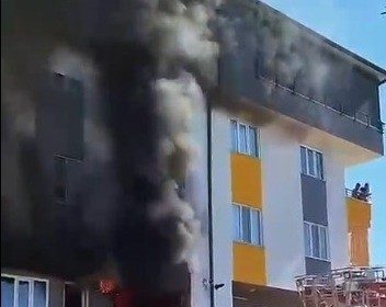 mersinde-ev-yangini-korkuttu