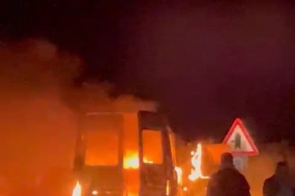 milasta-minibus-kule-dondu