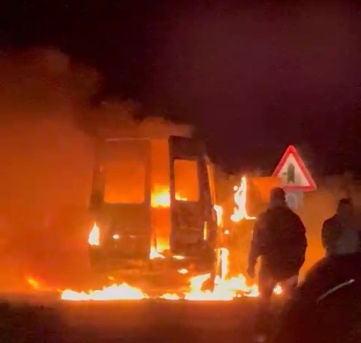 milasta-minibus-kule-dondu