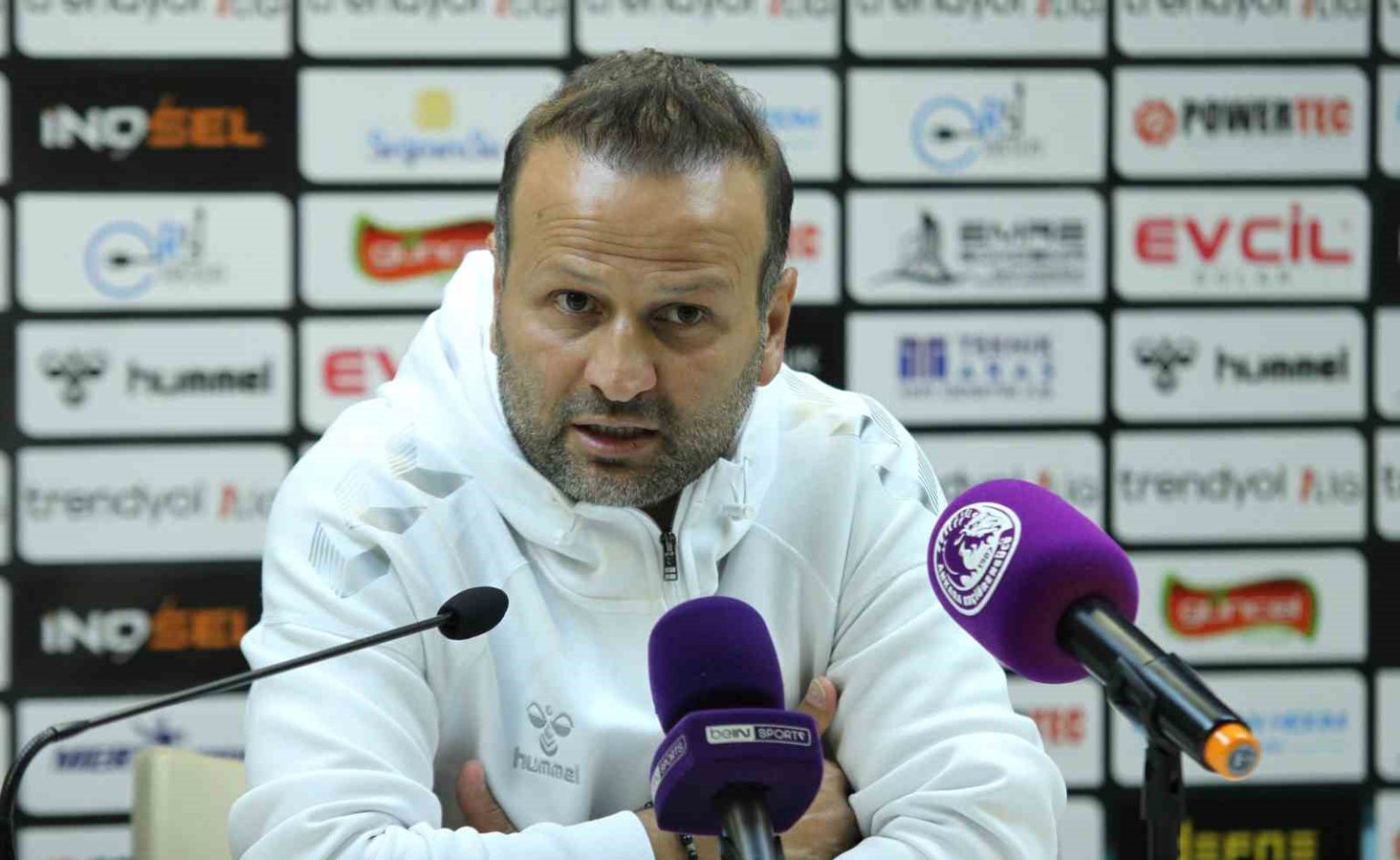 osman-zeki-korkmaz-sivasspor-gibi-bir-kulubun-teknik-adami-kulupten-bu-sekilde-ayrilmaz