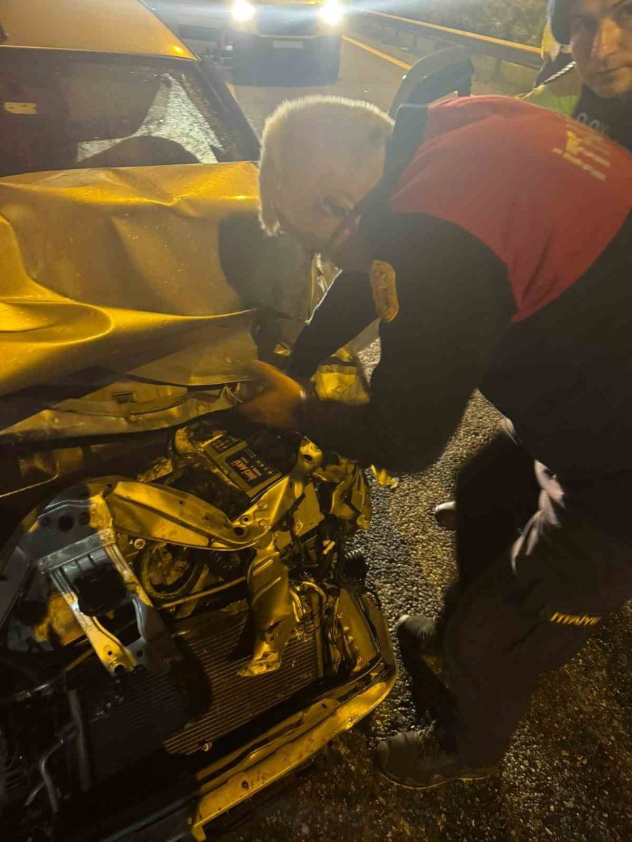 osmaniyede-otomobil-takla-atti-1-yarali