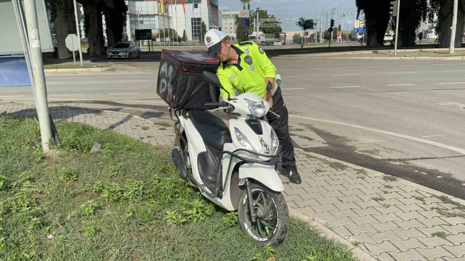 samsunda-motosiklet-kaldirima-carpti-1-yarali