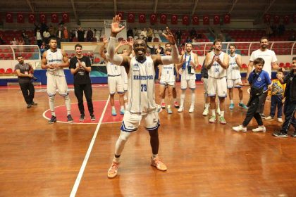 turkiye-basketbol-ligi-kocaeli-bsb-kagitspor-85-finalspor-80