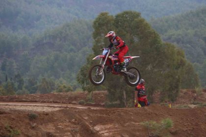 turkiye-motokros-sampiyonasinin-5-ayak-yarislari-fethiyede-gerceklestirildi