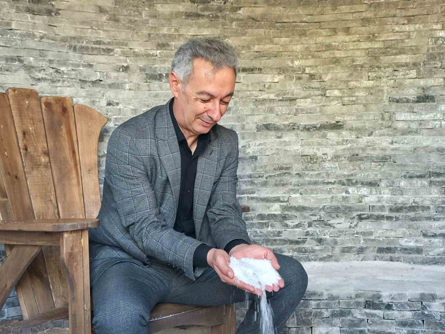 tuz-golundeki-tuz-odalari-saglik-turizmine-katki-sunuyor