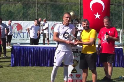 van-masterler-penaltilarda-kaybetti-turnuvayi-turkiye-ikincisi-olarak-tamamladi