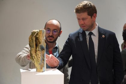 2-uluslararasi-seramigin-genc-izleri-seramik-yarismasindan-sonra-kendi-sergisini-acti