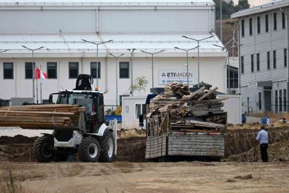ak-parti-il-baskani-albayrak-chp-bu-ulkenin-kalkinma-tarihine-engel-olan-zihniyet-olarak-anilacaktir