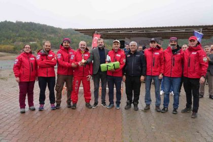 arama-kurtarma-ekipleri-ericek-adrenalin-parkta-yaristi