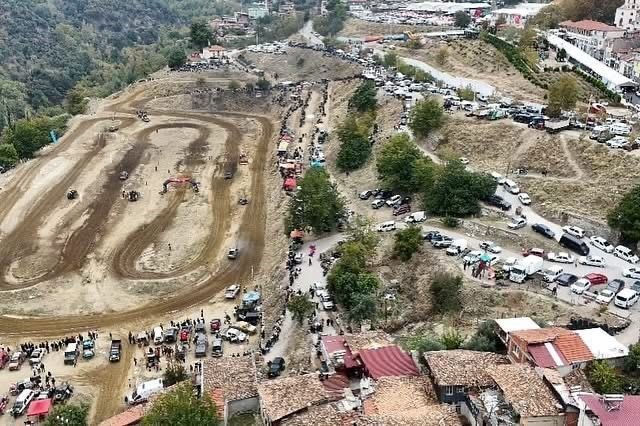 babadagda-off-road-gosterileri-nefes-kesti