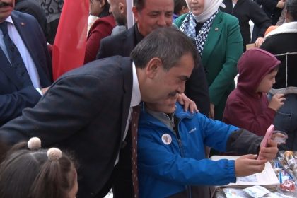 bakan-tekin-gazzenin-yeniden-insasi-icin-uzerimize-duseni-yapalim-dedik