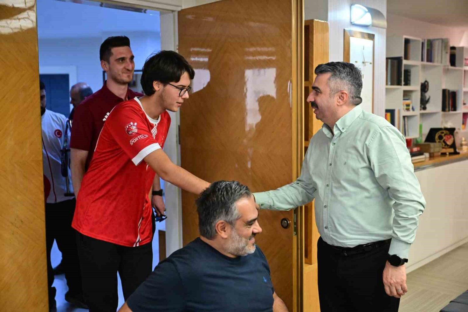 baskan-yilmaz-sampiyonlari-agirladi