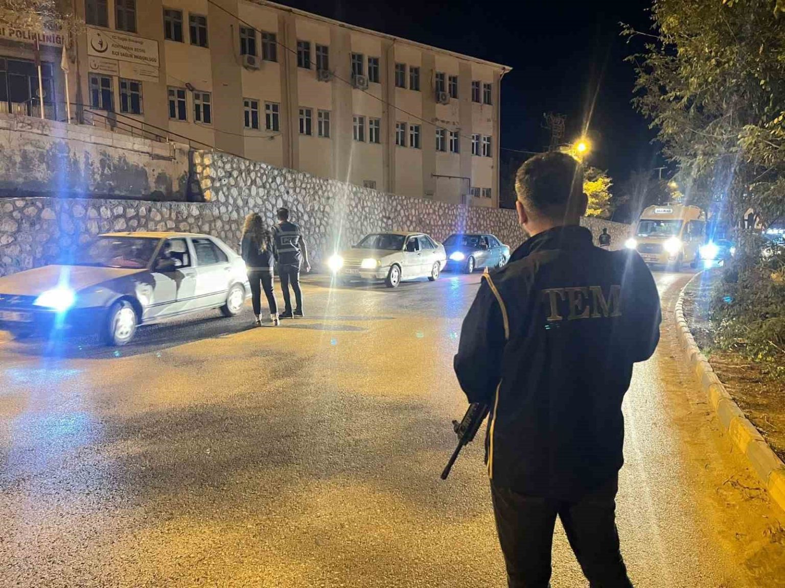 besni-ilcesinde-sok-uygulamalar-devam-ediyor