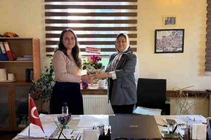 bilecikin-ilcelerinde-muhtarlar-unutulmadi