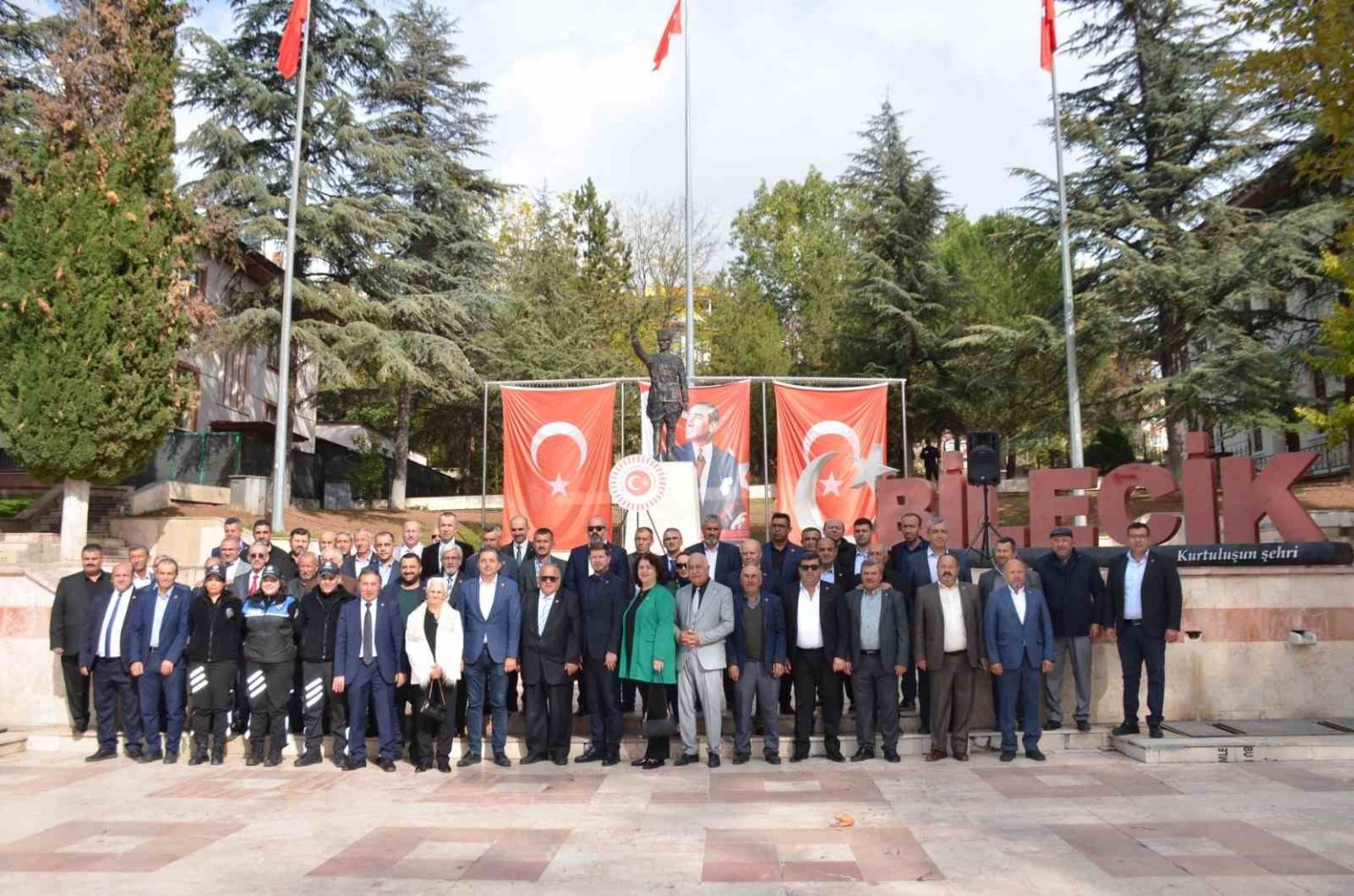 bilecikte-muhtarlar-gunu-kutlandi