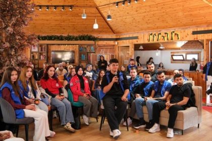 bseude-genclik-destek-sistemi-tanitildi