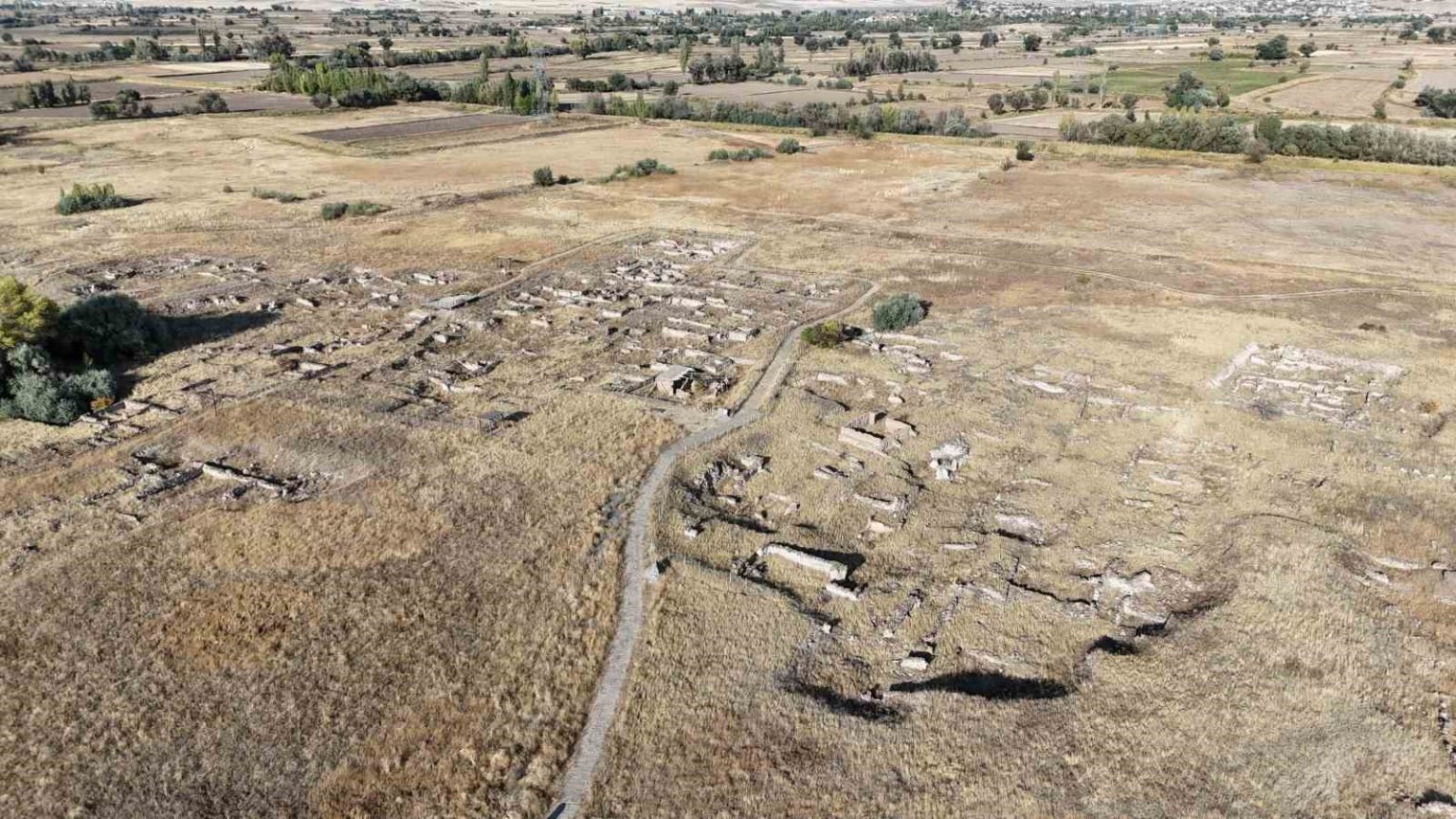 buyuksehirden-tarihe-sahip-cikan-adim-kultepede-gelecege-isik-tutuluyor