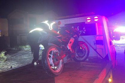 cesmede-plakasiz-kasksiz-ve-abarti-egzozlu-motorlara-siki-denetim